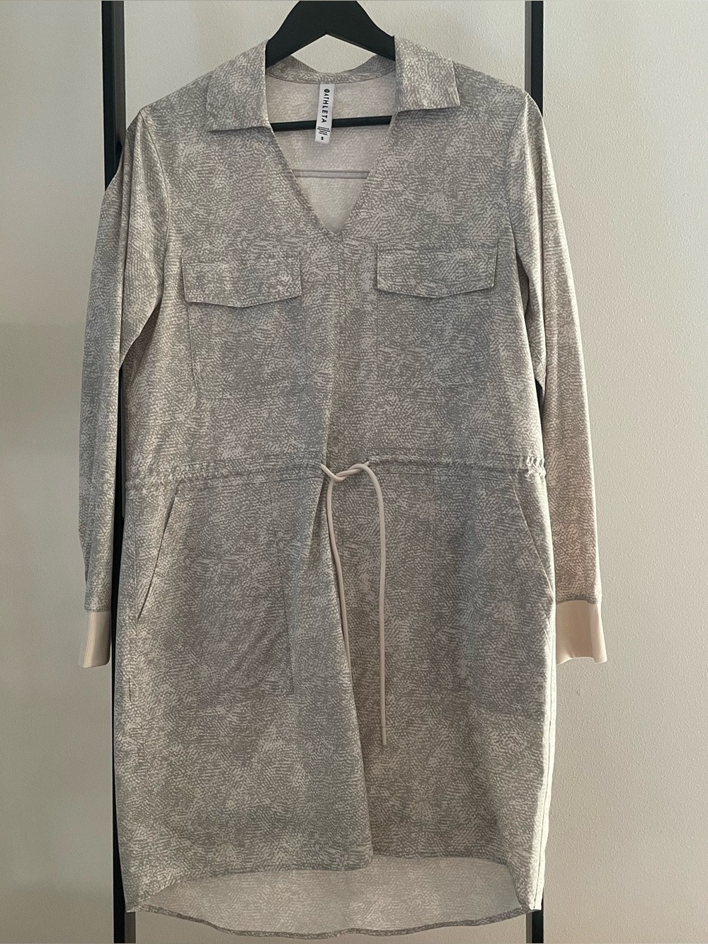 Athletica Long Sleeve Drawstring Dress women’s size small